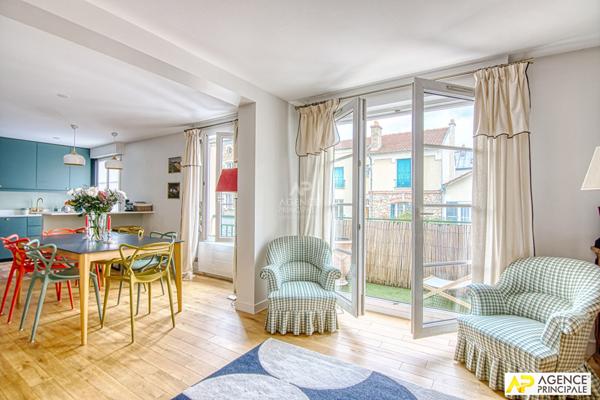 Le Chesnay Plateau Saint-Antoine Appartement duplex 5 pièces "esprit maison " 153.05m² au sol avec cave et parking €949 000 ** - Référence 25778