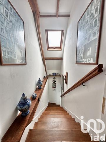 Maison 8 pièces de 130 m² à Vauville (50440)