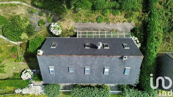 Maison 8 pièces de 130 m² à Vauville (50440)