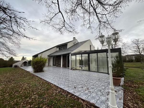 Maison à vendre |  Loches |  6 pièces | 155 m²