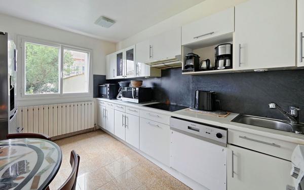 Appartement à vendre    6 pièces • 145,03 m2 Lagny-sur-Marne