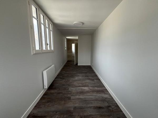 Appartement 2 pièces à louer au 2ème étage à Châtellerault, centre-ville