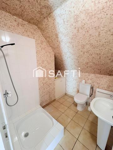 Maison de 152 m2  édifié sur un terrain de 1400m2