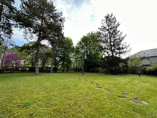 Appartement 5 pièce(s) 114 m2 - Entrée de parc €595 000 ** - Référence 4561