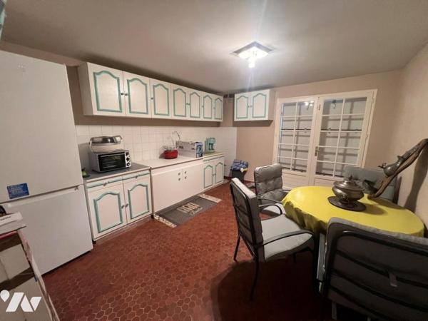 GENNES pavillon sur sous sol 