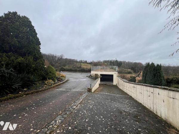 GENNES pavillon sur sous sol 