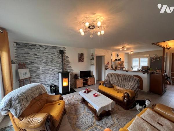 GENNES pavillon sur sous sol 