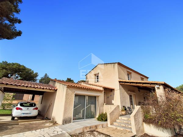 Grande Maison Rognac 6 pièce(s) avec piscine