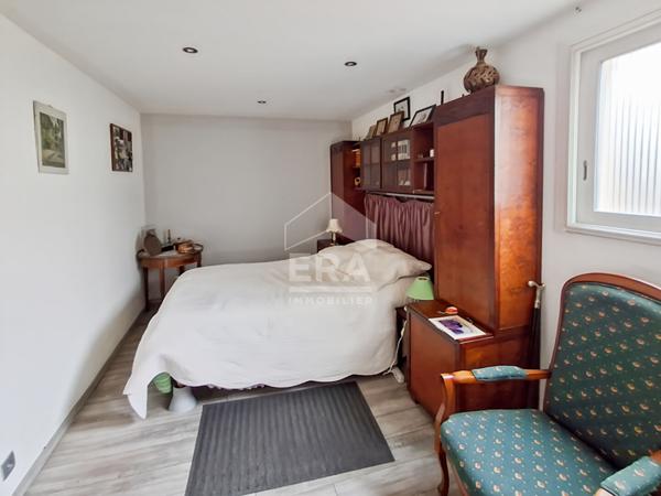 Grande Maison Rognac 6 pièce(s) avec piscine