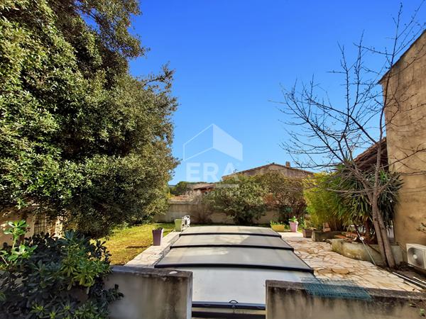 Grande Maison Rognac 6 pièce(s) avec piscine