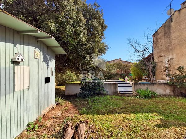 Grande Maison Rognac 6 pièce(s) avec piscine