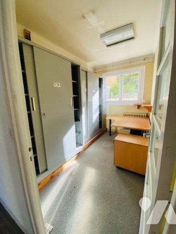 Immeuble de rapport à Vendre à Perros-Guirec (22700) en Côtes-d'Armor (22) . Cet immeuble à usa...