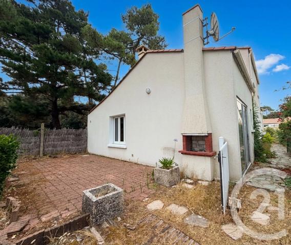 Maison à vendre  5 pièces - 114 m 2   JARD SUR MER  - 85