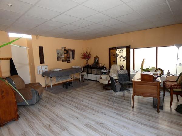 Centre ville Local commercial ou maison à modifier