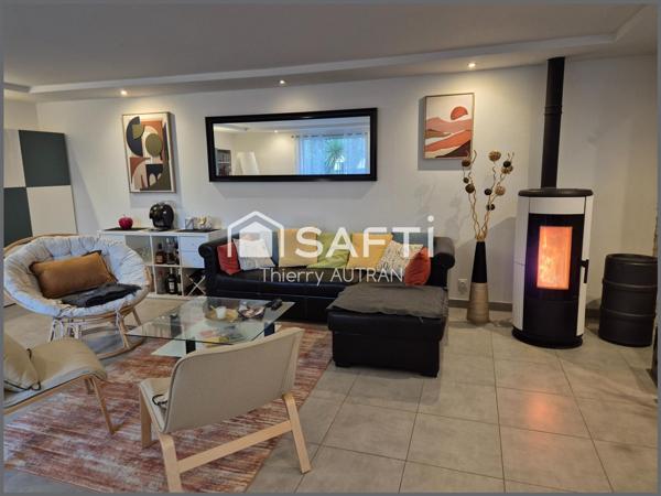 Maison habitable sans travaux et entièrement rénovée par un artisan.