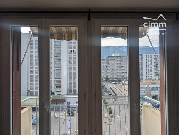 🏡 Appartement T3 avec balcon – Grenoble