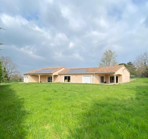 Maison 7 pièces - 235 m²