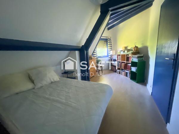 Maison de 190 m² - 6 chambres - 1100 m² de jardin