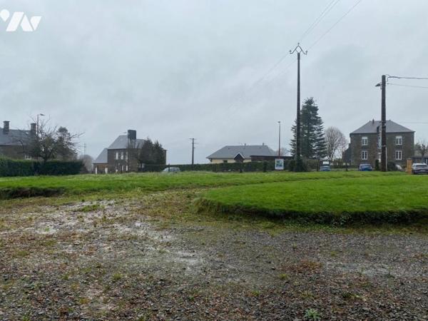 ENTRE VIRE NORMANDIE - TINCHEBRAY BOCAGE -  TERRAIN A BATIR 