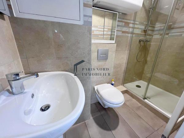 Saint-Denis (93200) Idéal Location saisonnière Pavillon divisé en 3 Appartements- 2 F2 et 1 Studio 5 mn Tramway sans Travaux