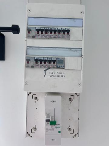 Saint-Denis (93200) Idéal Location saisonnière Pavillon divisé en 3 Appartements- 2 F2 et 1 Studio 5 mn Tramway sans Travaux