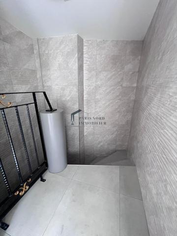 Saint-Denis (93200) Idéal Location saisonnière Pavillon divisé en 3 Appartements- 2 F2 et 1 Studio 5 mn Tramway sans Travaux