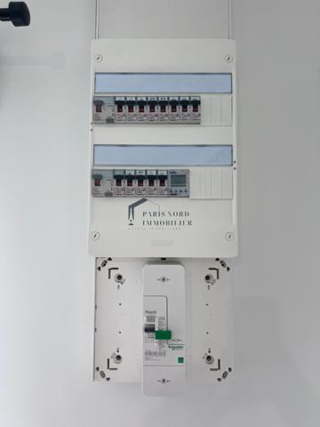 Saint-Denis (93200) Idéal Location saisonnière Pavillon divisé en 3 Appartements- 2 F2 et 1 Studio 5 mn Tramway sans Travaux