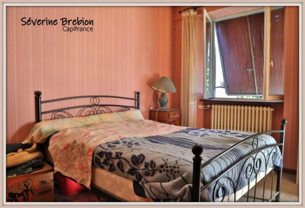 Maison de 116 m², 5 pièces, grand atelier, garage, terrain de 1000m² SAINT REMY SUR DUROLLE (63)