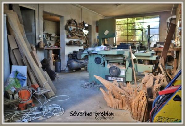 Maison de 116 m², 5 pièces, grand atelier, garage, terrain de 1000m² SAINT REMY SUR DUROLLE (63)