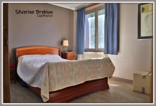 Maison de 116 m², 5 pièces, grand atelier, garage, terrain de 1000m² SAINT REMY SUR DUROLLE (63)