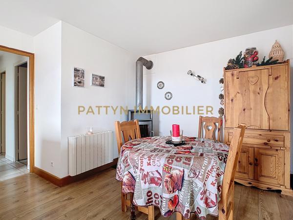 Montmerle-sur-Saône (01090) Maison de charme avec vue panoramique et dépendances à Montmerle-sur-Saône