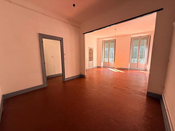 Appartement Nîmes 3 pièces 96.01 m2