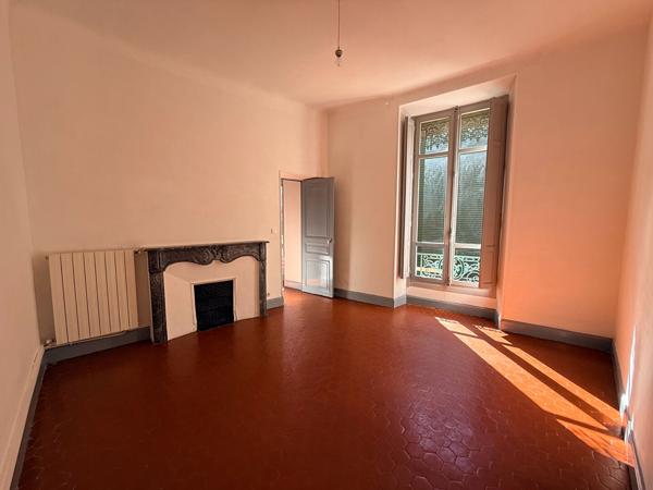 Appartement Nîmes 3 pièces 96.01 m2