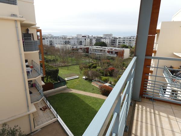 Toulouse 31200 Métro BORDEROUGE SANS FRAIS AGENCE  Agréable T4 Récent de 84.73m² ,Terrasse de 19.50m² + loggia chambre de 5.82m² , place de parking sous sol,