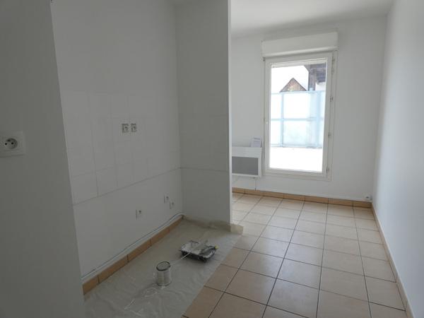 Toulouse 31200 Métro BORDEROUGE SANS FRAIS AGENCE  Agréable T4 Récent de 84.73m² ,Terrasse de 19.50m² + loggia chambre de 5.82m² , place de parking sous sol,