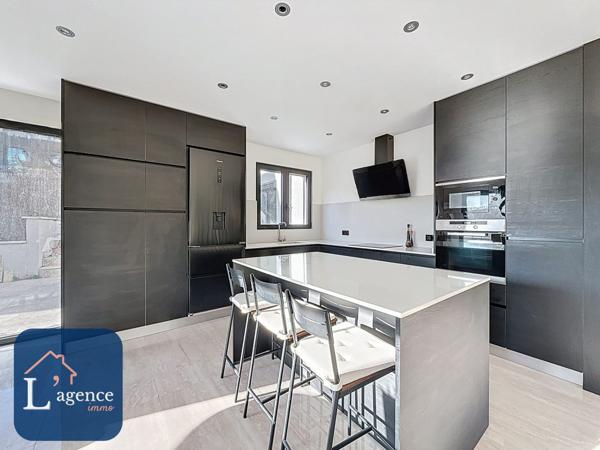 ⭐ Maison de Standing à Crozet 01170 – 201 m², Vue Alpes & Prestations Haut de Gamme