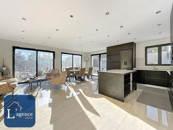 ⭐ Maison de Standing à Crozet 01170 – 201 m², Vue Alpes & Prestations Haut de Gamme