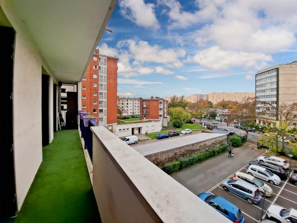 CHATILLON - 5 MIN L13 - 3P 56 M² - 3EME ETAGE - PARKING ET CAVE