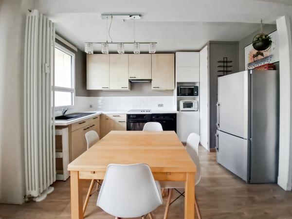 CHATILLON - 5 MIN L13 - 3P 56 M² - 3EME ETAGE - PARKING ET CAVE