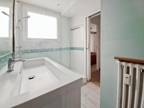 CHATILLON - 5 MIN L13 - 3P 56 M² - 3EME ETAGE - PARKING ET CAVE