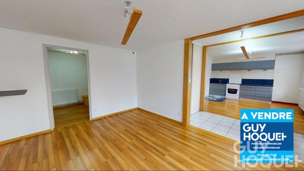 A VENDRE APPARTEMENT REZ DE CHAUSSEE AVEC PARKING