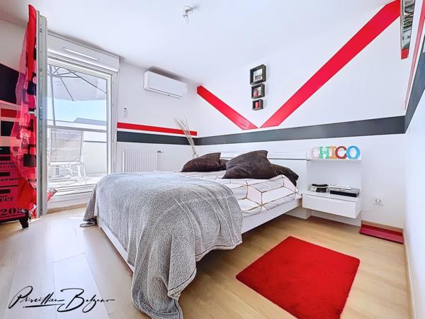 Appartement à vendre 5 pièces SAINT FONS (69🏡 SAINT-FONS – T5 DERNIER de 104 m² ÉTAGE AVEC TERRASSE 26 m² – RÉSIDENCE RÉCENTE