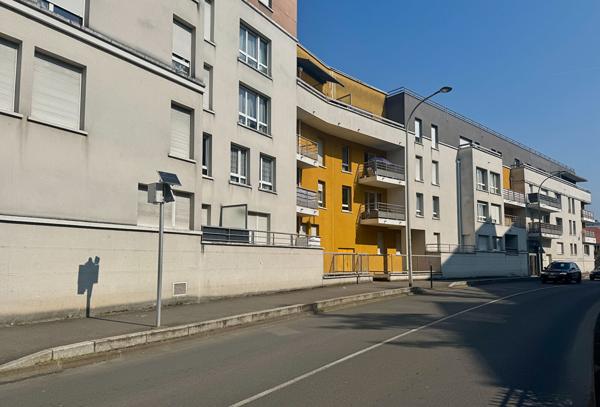 Appartement Évry  2 pièce(s) 40 m2