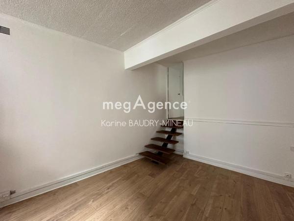 Appartement à POITIERS, 86000 - 1 pièce 30m²