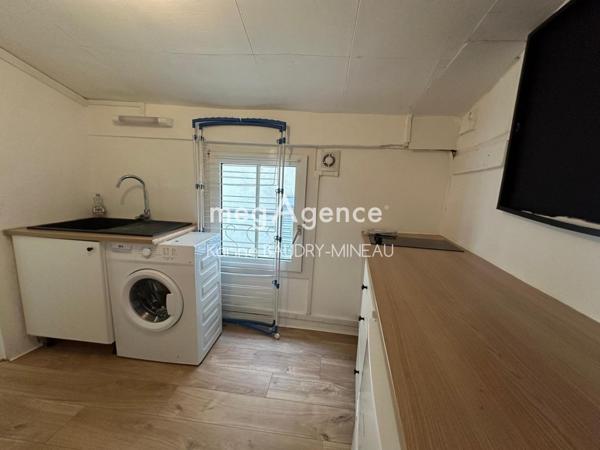 Appartement à POITIERS, 86000 - 1 pièce 30m²