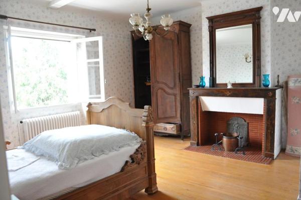 AUREILHAN ANCIEN CORPS DE FERME  AVEC DEPENDANCES  Terrain de 1300 m2