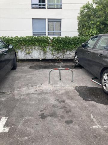 Parking · Location Bordeaux (33800)