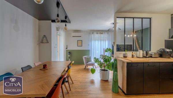 Appartement à vendre 2 pièces 56m² Montauban (82000)