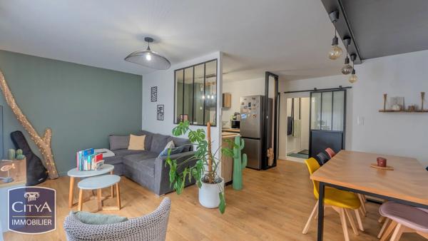 Appartement à vendre 2 pièces 56m² Montauban (82000)