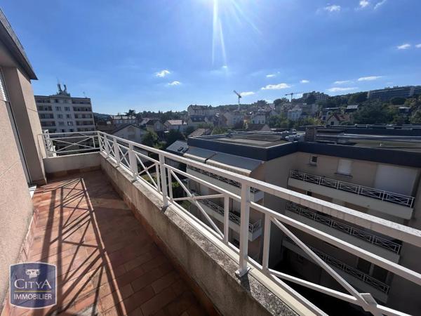 Appartement à louer 2 pièces 46.3m² Chaville (92370)
